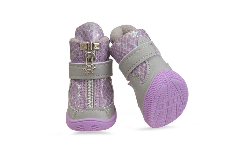 winter boots for dogs that stay on